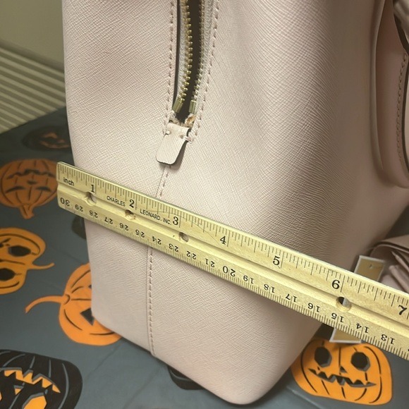 Michael Kors Bundle - Picture 12 of 16